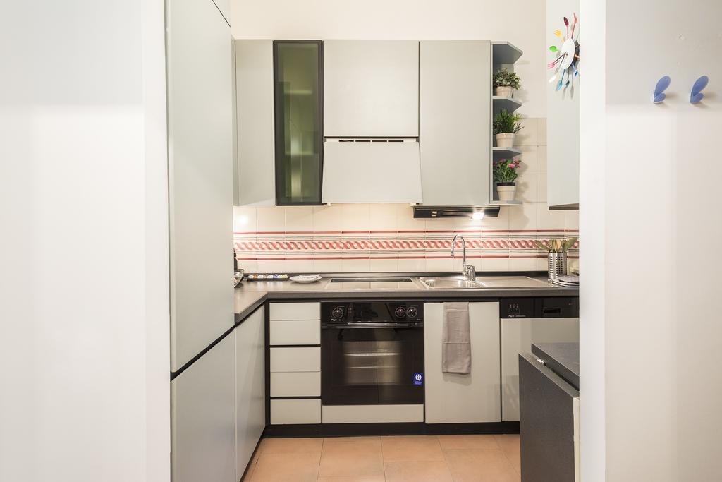 מילאנו Hemeras Boutique Homes - City Center Design Flats מראה חיצוני תמונה